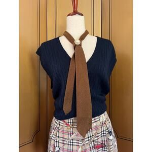 Vintage tweed necktie in brown